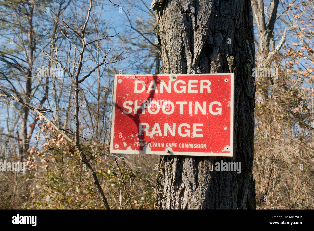 Shooting range warning sign - Pennsylvania USA Stock Photo