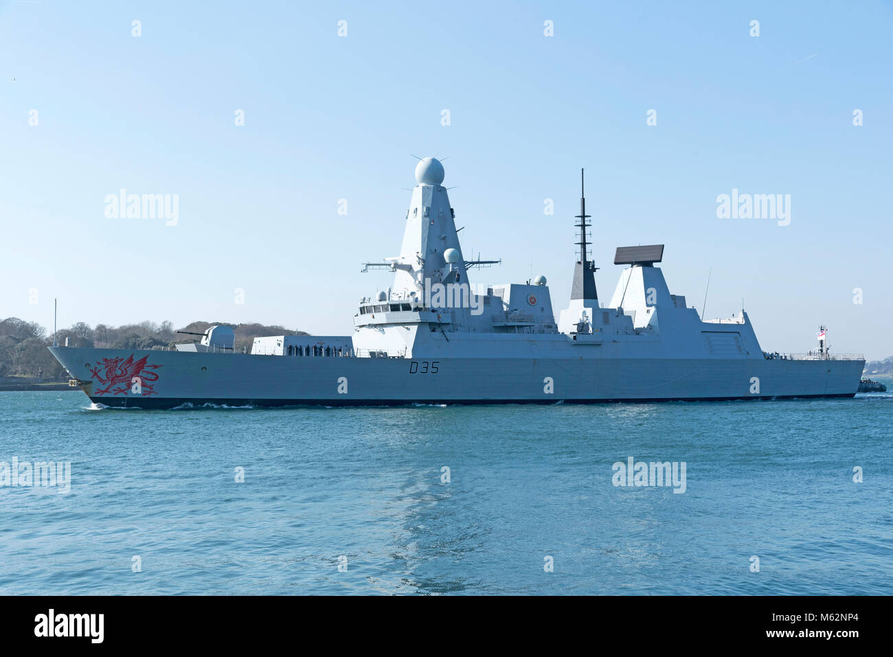 Plymouth, Devon, England, UK. HMS Dragon a type 45 Daring Class air defence destroyer departing Devonport. February 2018 Stock Photo