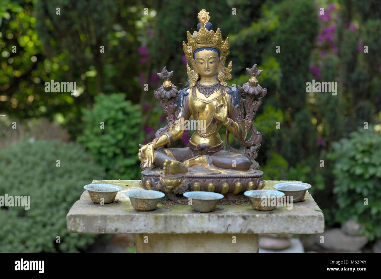 Göttin hires stock photography and images Alamy
