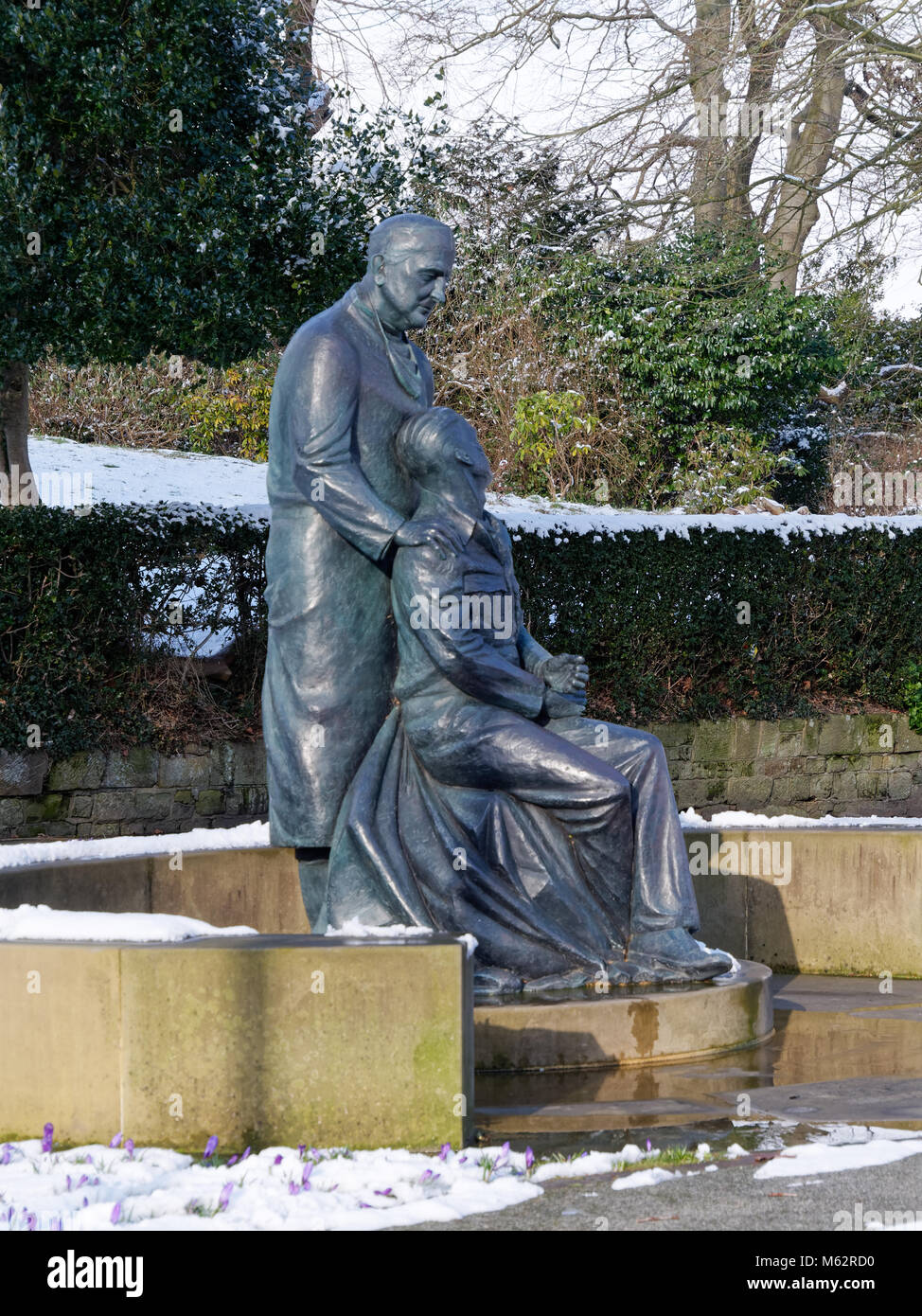 EAST GRINSTEAD, WEST SUSSEX/UK FEBRUARY 27 McIndoe Memorial in East