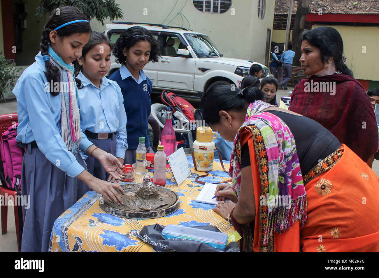 Guwahati, India. 28th Feb, 2018. Students showcased their invention model in a science exhibition during National Science Day at Assam Jatiya Vidyalaya. National Science Day is celebrated every year in India on February 28th, a date which marks the discovery of the Raman Effect by Indian physicist Sir Chandrasekhara Venkata Raman. Parents and other members of the school community who attended the fair were impressed with the presentations made by our young scientists. Credit: David Talukdar/Pacific Press/Alamy Live News Stock Photo