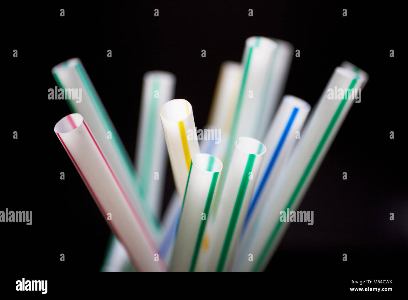 Plastic straw hires stock photography and images Alamy