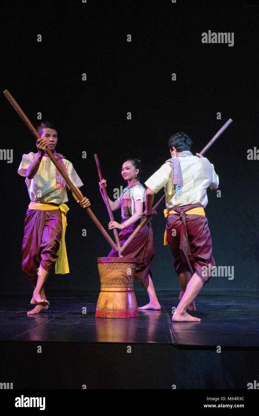 Cambodia dance - traditional Cambodian folk dancing; Phnom Penh, Cambodia, Asia Stock Photo