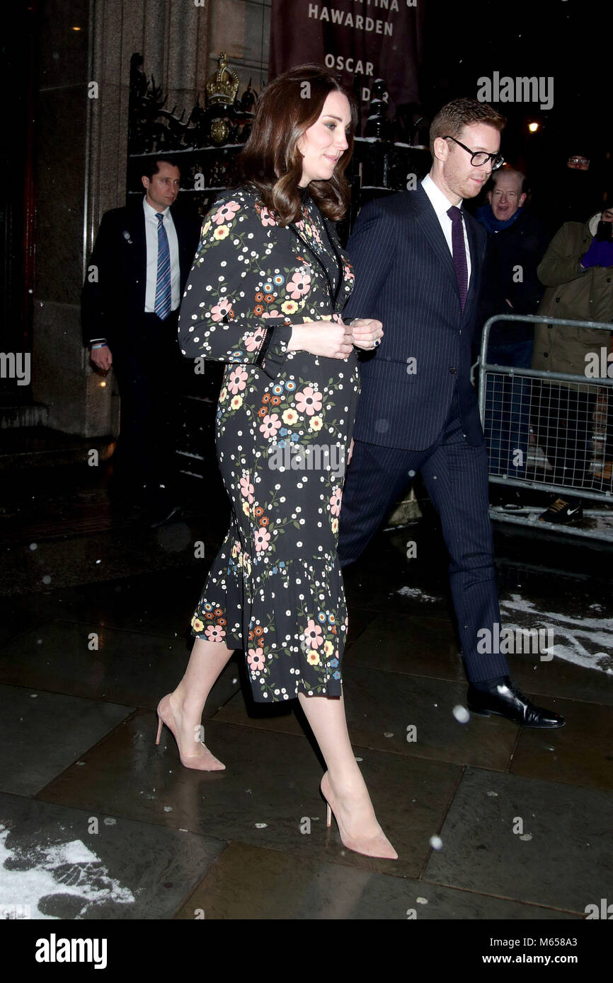 The Duchess of Cambridge leaves the National Portrait Gallery after unveiling the Patron's Trail and visiting the Victorian Giants exhibition. Stock Photo