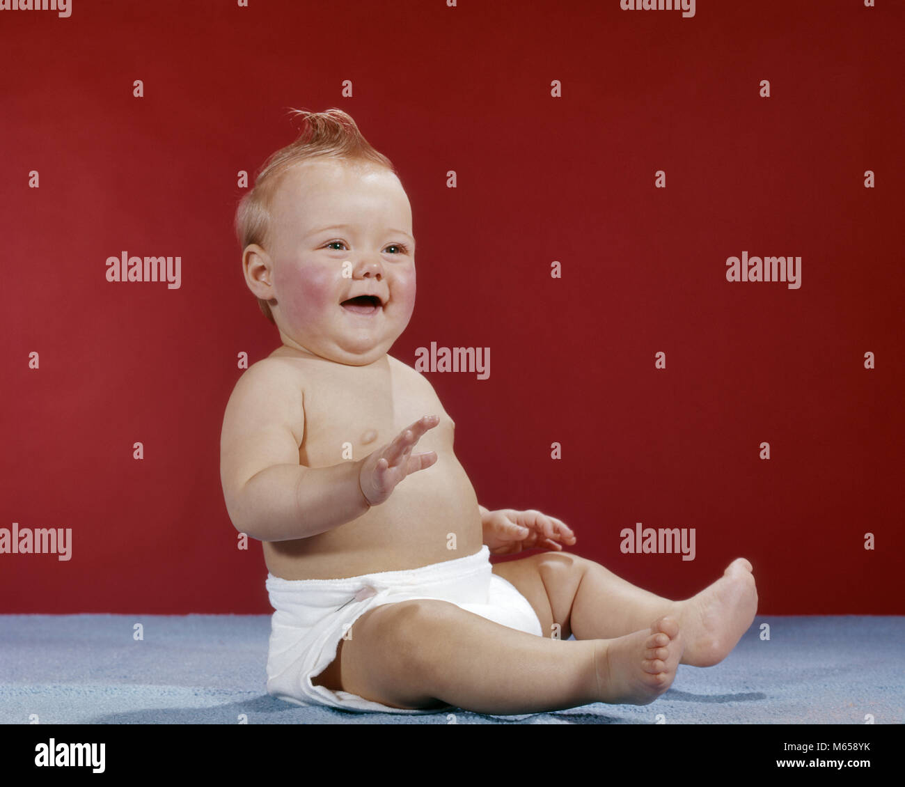 Baby pins hi-res stock photography and images - Alamy