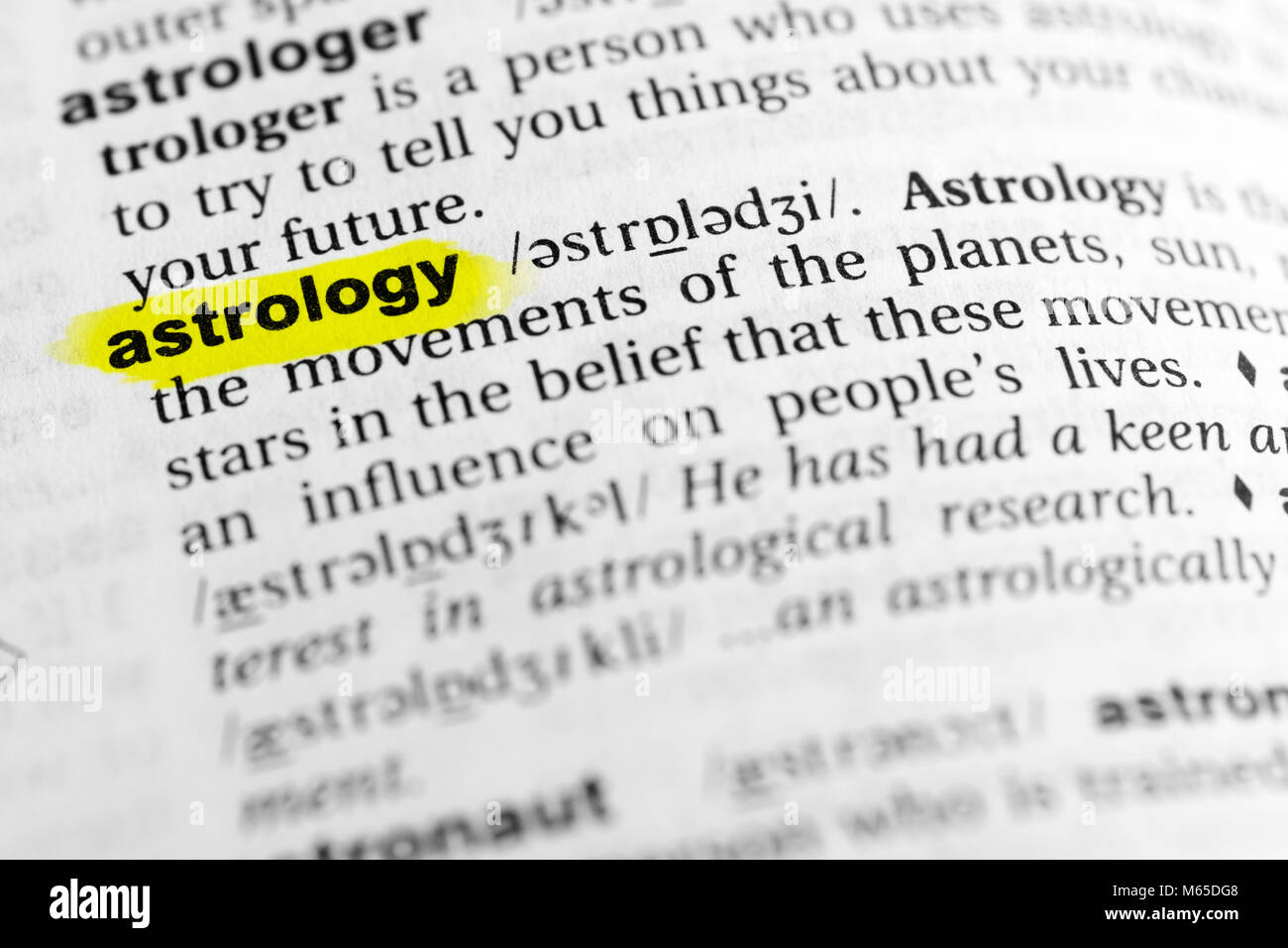 image.slidesharecdn.com/14-clear-alphabet-dictiona