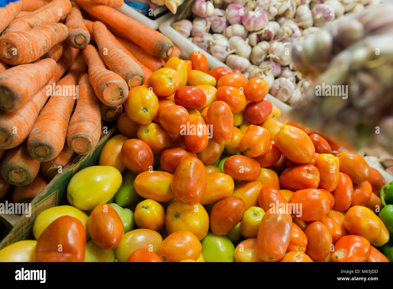 Fruit and vegetable market Stock Photo Alamy