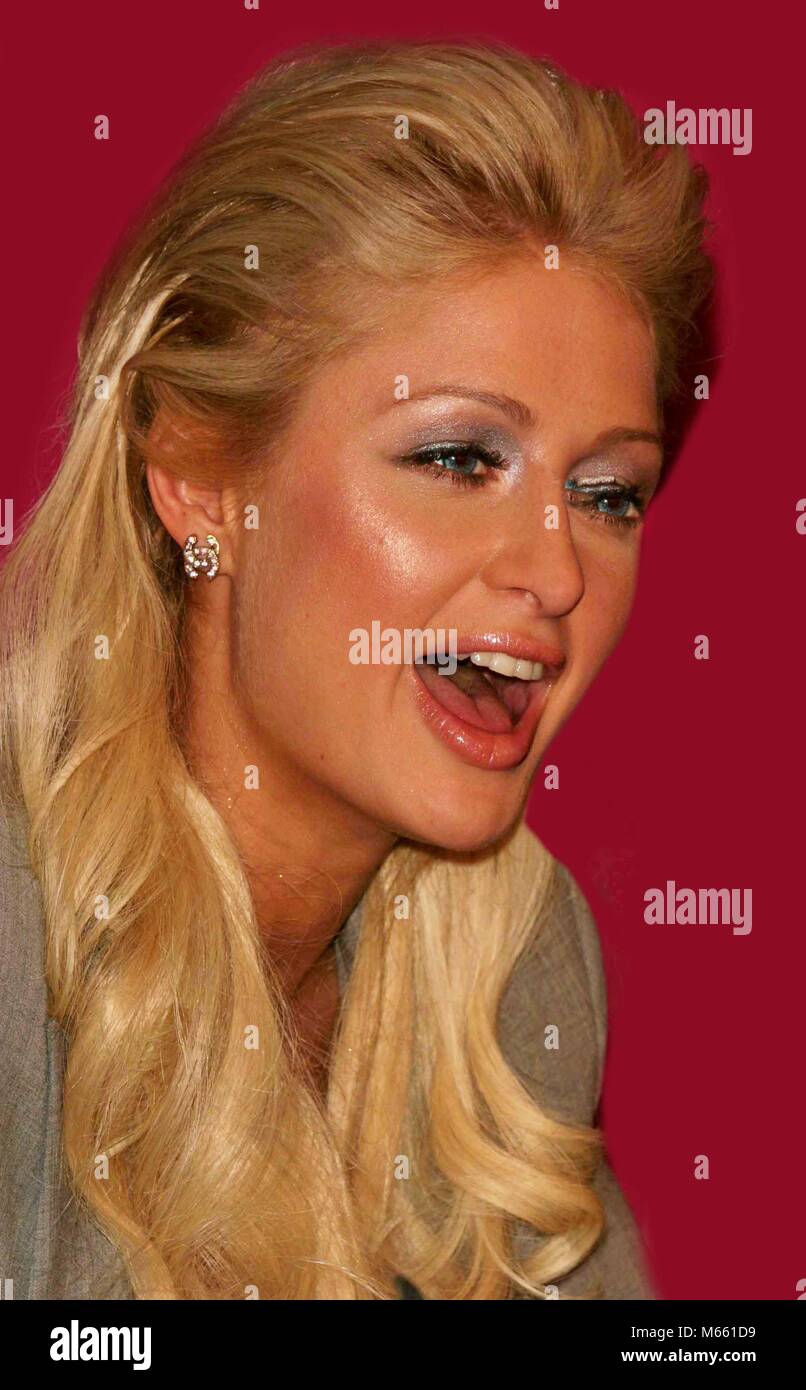 New York City 2005 FILE PHOTO PARIS HILTON Photo by John Barrett ...