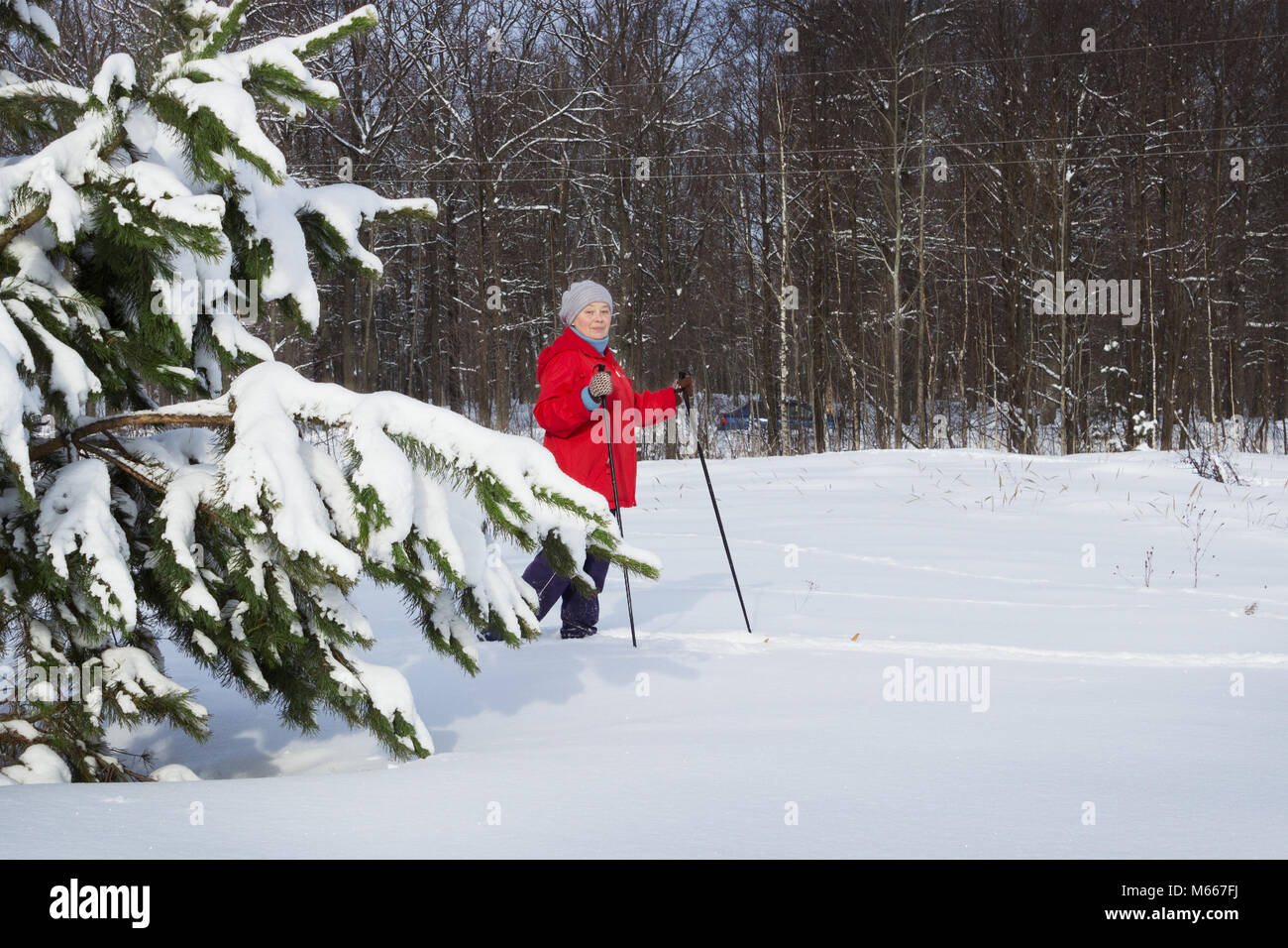Woman retirement age walks hi-res stock photography and images - Alamy
