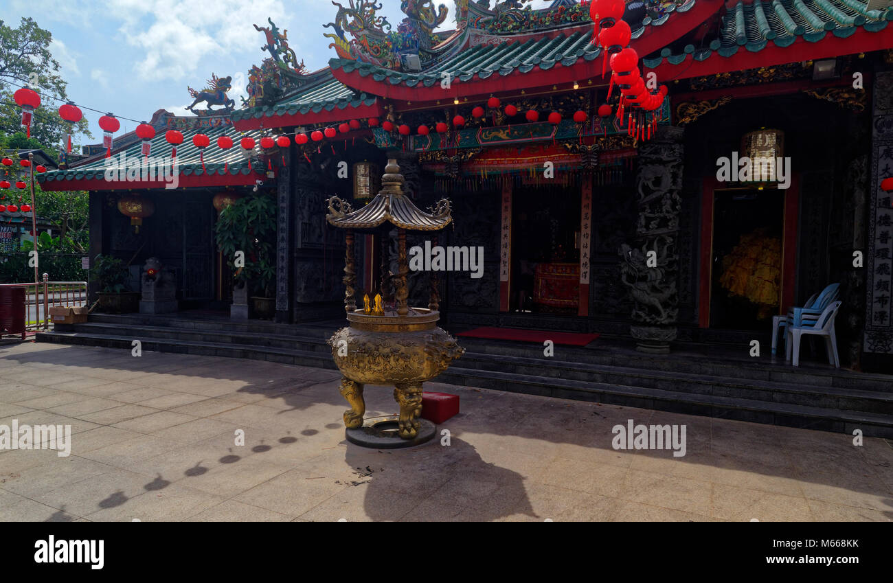 Chinese New Year Lanterns outside the Hong San temple, Carpenter Street, Kuching,Sarawak Stock Photo