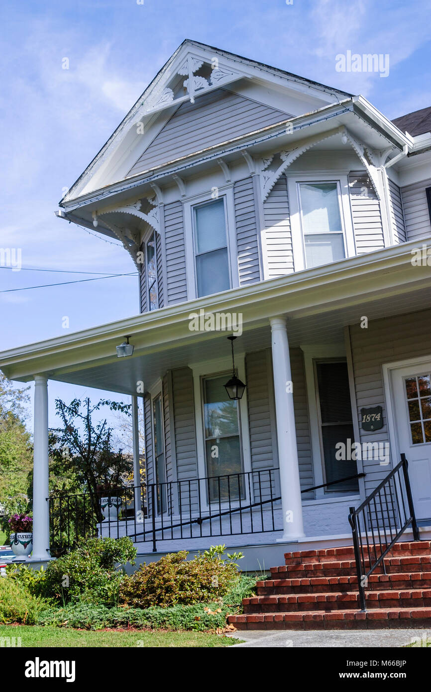 Lewisburg West Virginia,Appalachian Appalachia Allegheny Mountains,Courtney Drive,Walking Tour