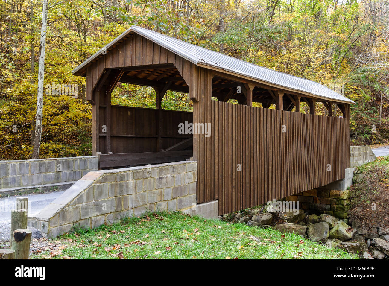 West Virginia Greenbrier County,Lewisburg,Milligan Creek,Herns Mill Covered Bridge,overpass,link,connection,WV0410110050 Stock Photo