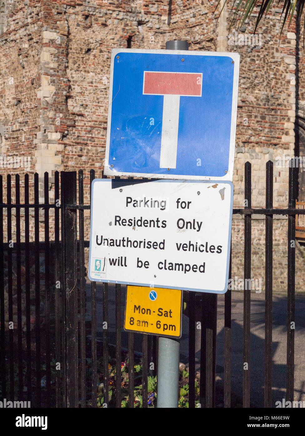 No Parking Unauthorised Vehicles Will Be Clamped – Correx Safety Sign, UK Made