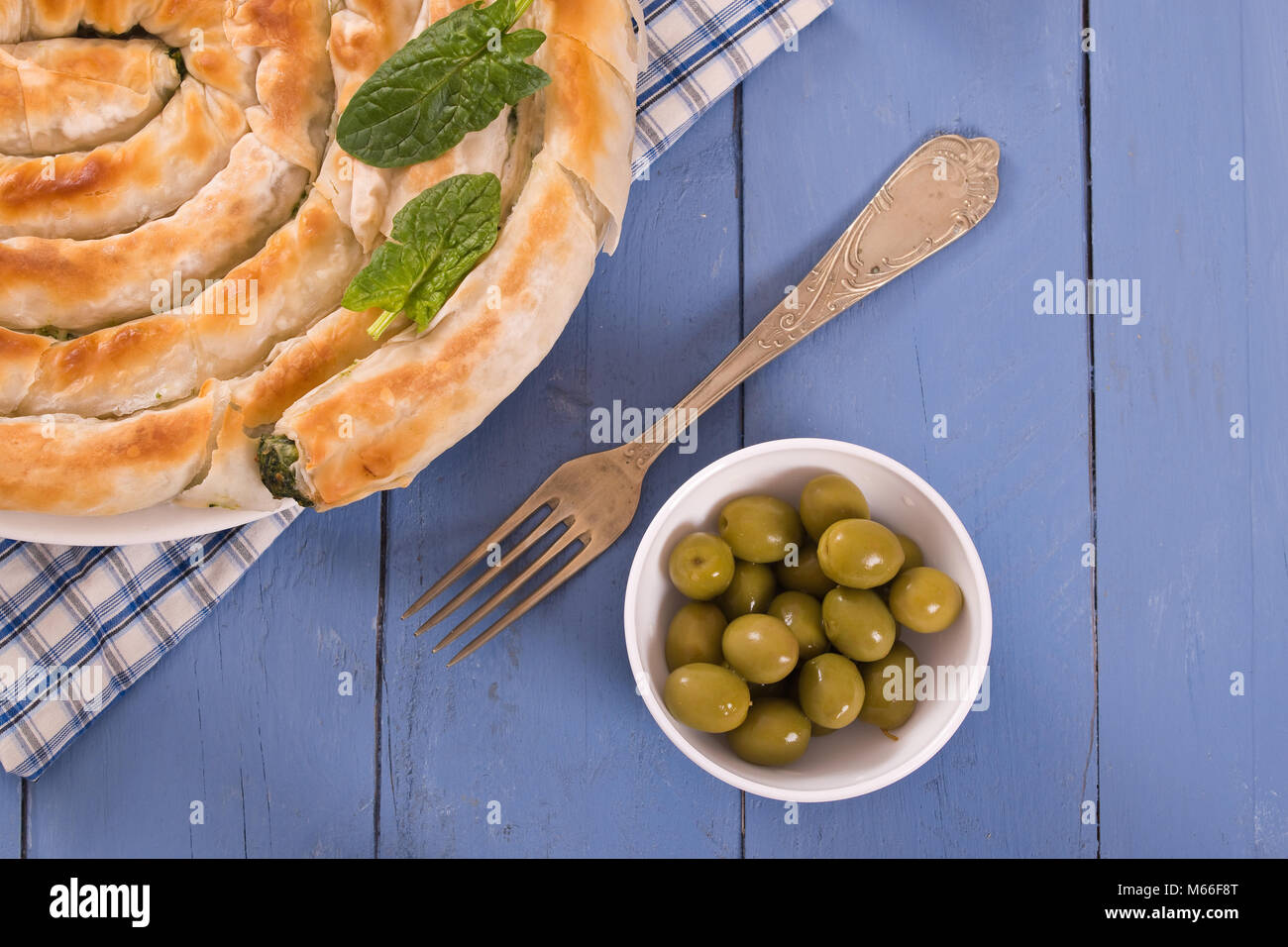Greek spinach pie Stock Photo - Alamy