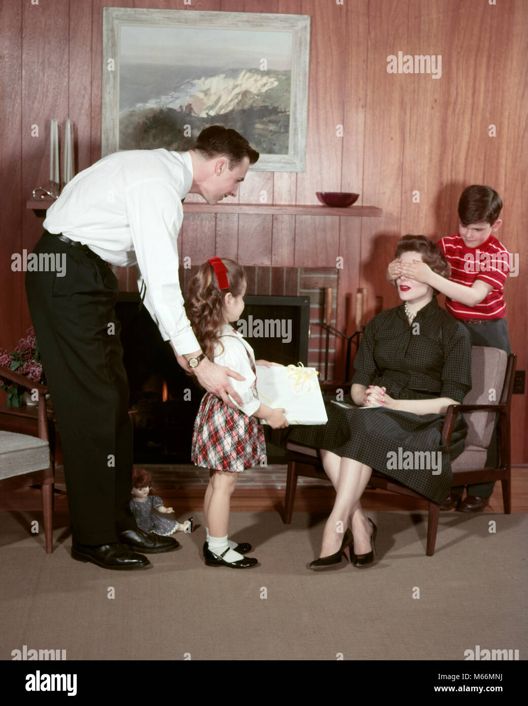 1950s mother daughter hi-res stock photography and images - Alamy