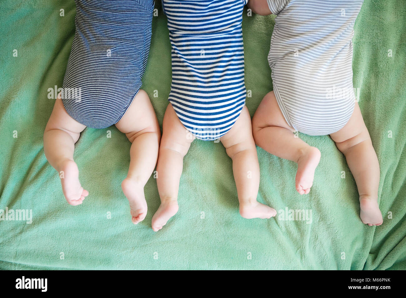 Lie on your stomach hires stock photography and images Alamy