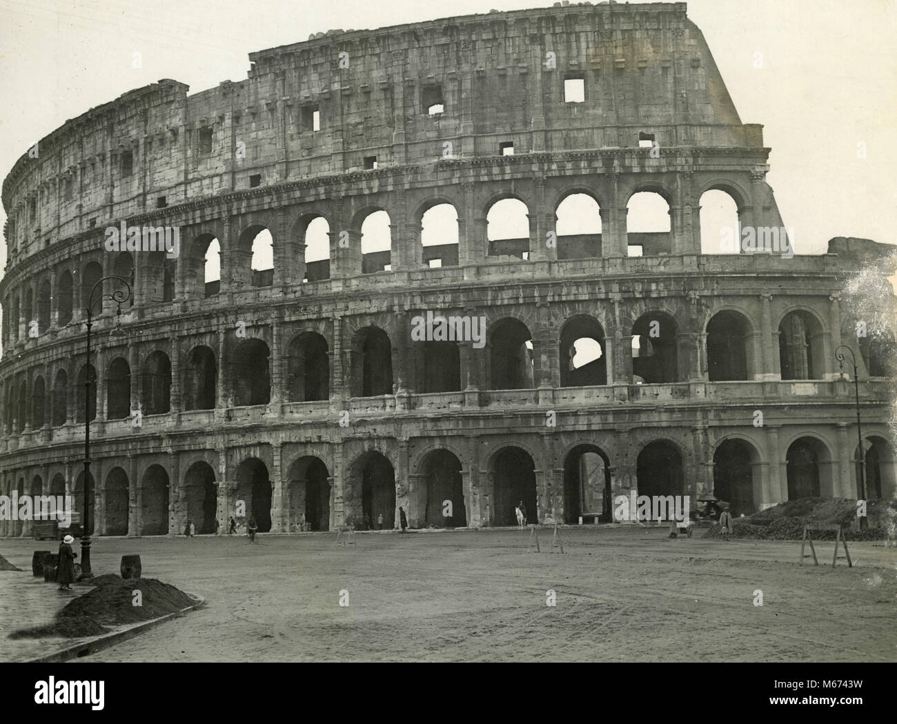 Italy 1930s hires stock photography and images Alamy