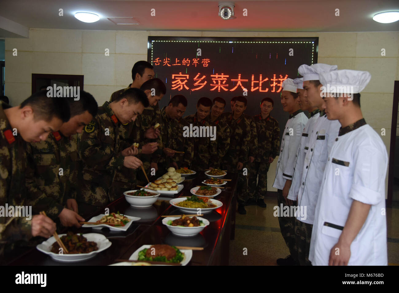 Nannin, Nannin, China. 1st Mar, 2018. Nanning, CHINA-1st March 2018: Soldiers attend a cooking contest in Nanning, south China's Guangxi Province. Credit: SIPA Asia/ZUMA Wire/Alamy Live News Stock Photo