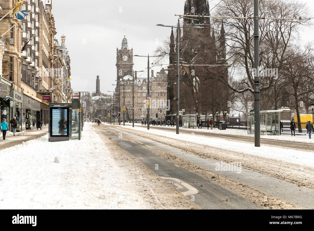 Edinburgh Scotland Uk 1st March 18 The Beast From The East Storm Emma Hit Edinburgh Overnight And Has Left Transport Links Decimated And Many Of The Shops On The Famous Princes Street Edinburgh Scotland Uk 1st March 18 The Beast From The East Storm Emma Hit Edinburgh Overnight And Has Left Transport Links Decimated And Many Of The Shops On The Famous Princes Street