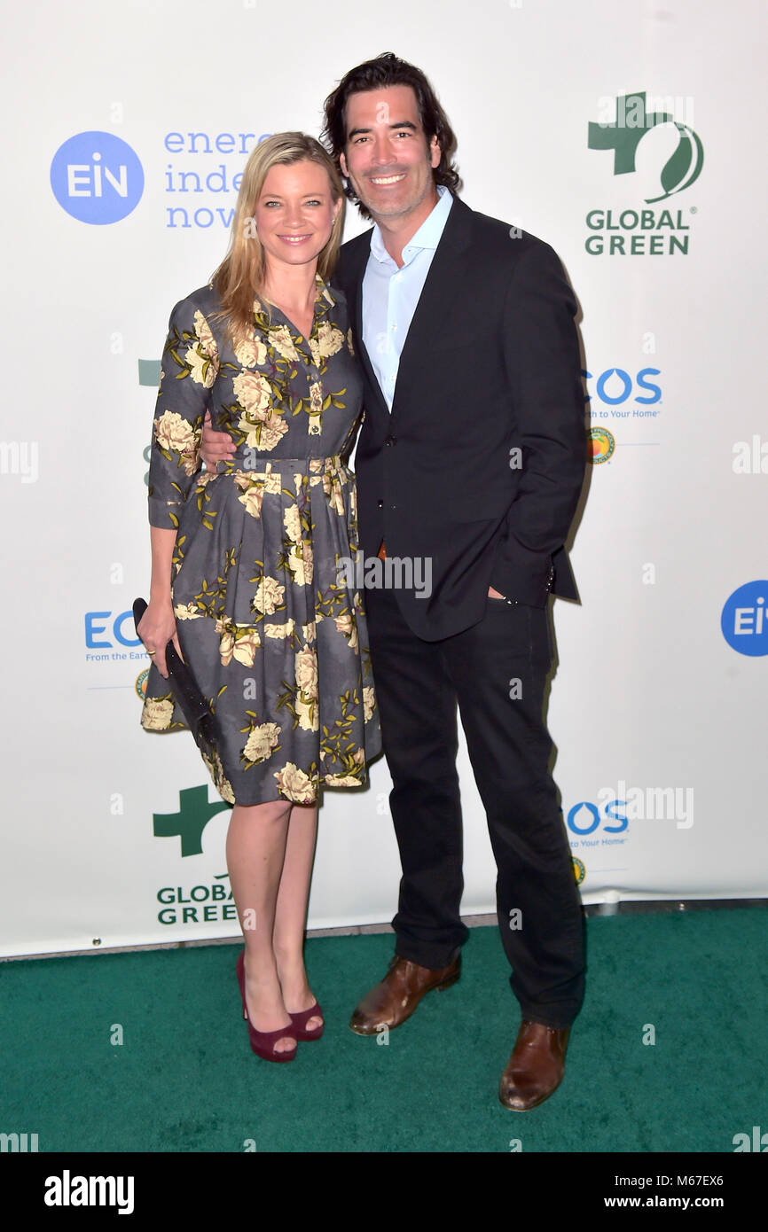 Amy Smart and her husband Carter Oosterhouse attending the15th annual ...