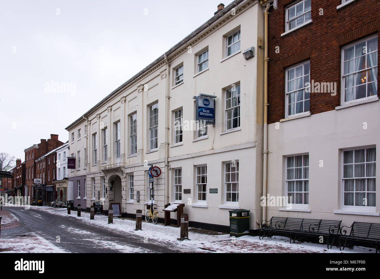 Lichfield Staffordshire England 1st |March 2018.  Snow and ice greet the first day of Spring.  Best Western George Hotel with snow on ground in Bird Street Lichfield Credit: David Keith Jones/Alamy Live News Stock Photo