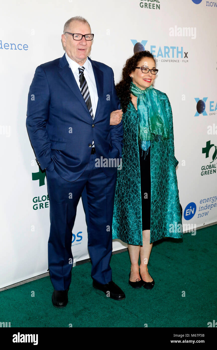 Ed O'Neill and his wife Catherine Rusoff attending the15th annual ...
