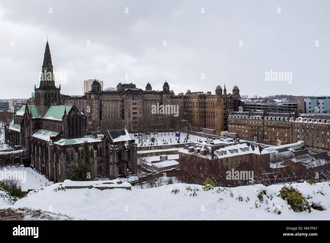 Glasgow, Scotland, UK. 1st March, 2018. View of Glasgow Cathedral and Royal Infirmary from the Necropolis graveyard in Glasgow, covered in snow as Beast from the East weather system hits Scotland Credit: Tony Clerkson/Alamy Live News Stock Photo