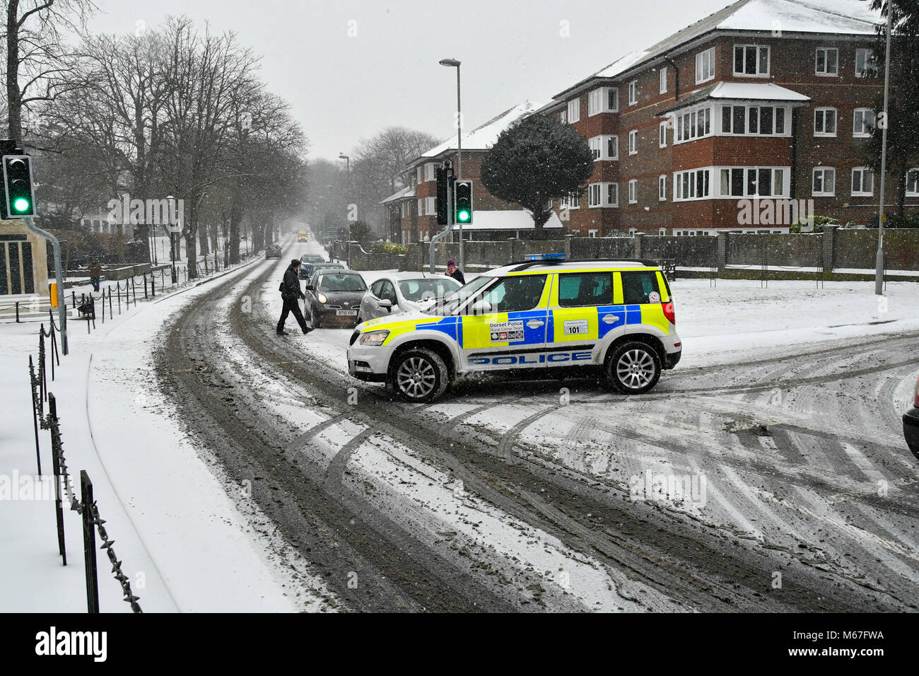 Dorchester, Dorset, UK. 1st March 2018. UK Weather. Cars on Weymouth