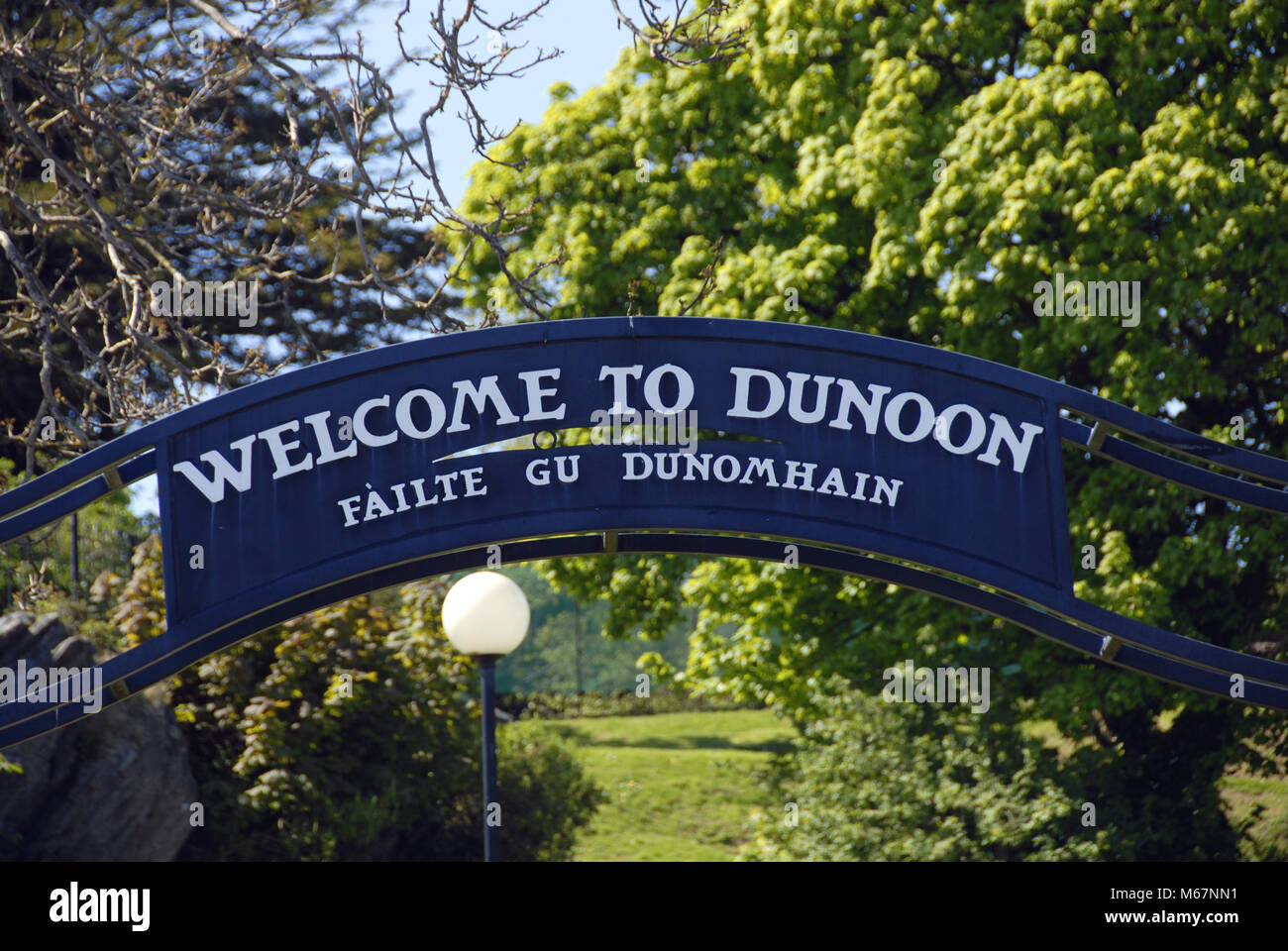 Sign over entrance to park 'Welcome to Dunoon' Stock Photo