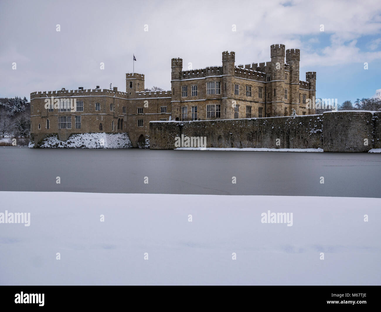 Winter Scenes At Leeds Castle Kent Uk As The Beast From The East Stock Photo Alamy