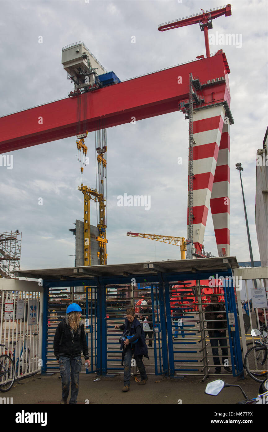Saint Nazaire, STX shipyard. France Stock Photo Alamy
