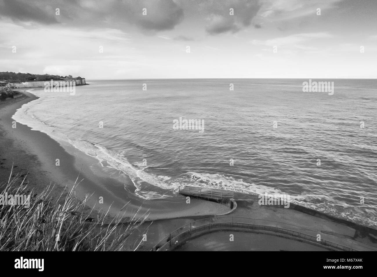 Stormy seas and choppy waves Black and white image of Broadstairs coastline, Kent, UK Stock Photo