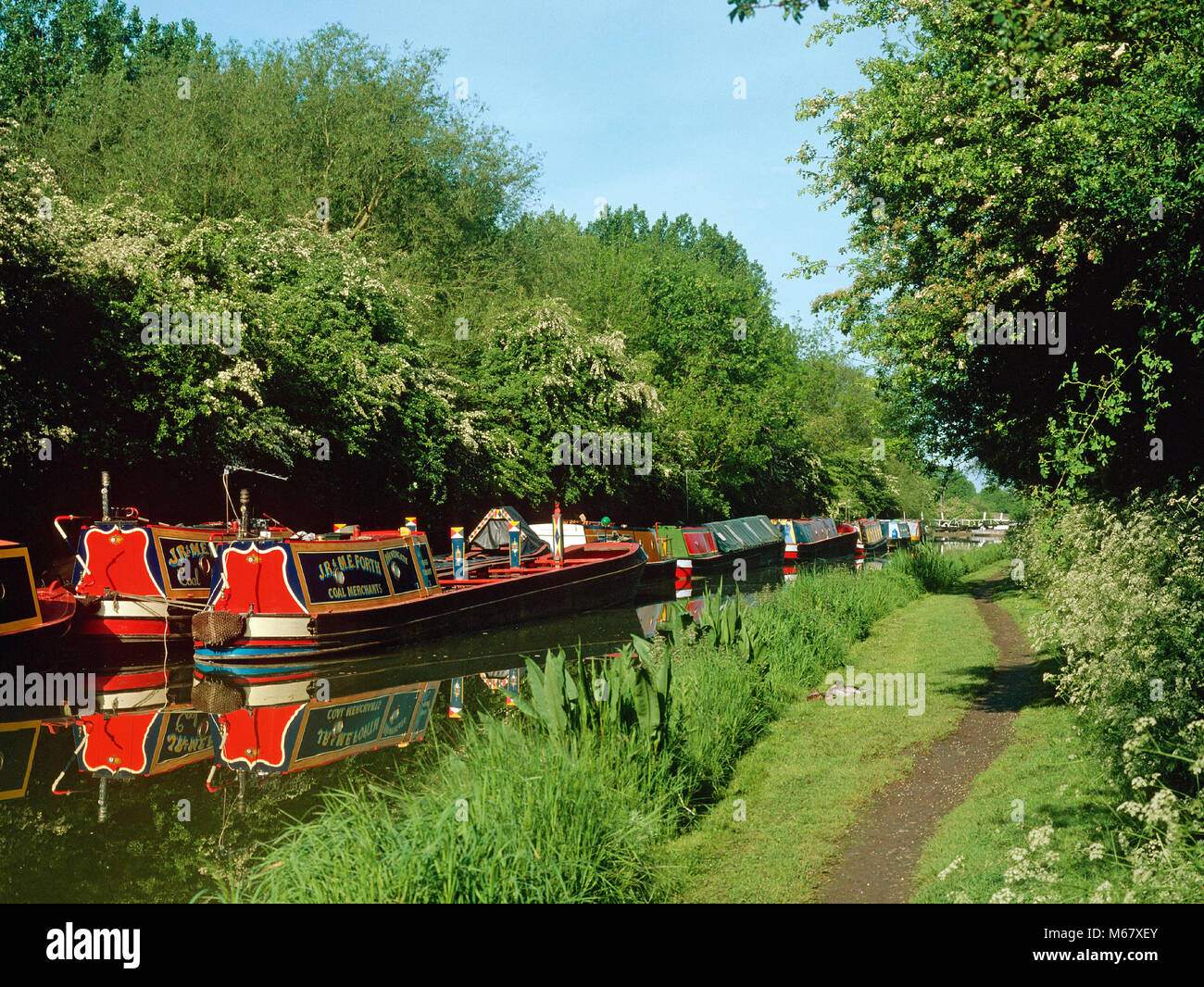 Narrowboats on the Grand Union Canal, near Stockton, Warwickshire Stock Photo