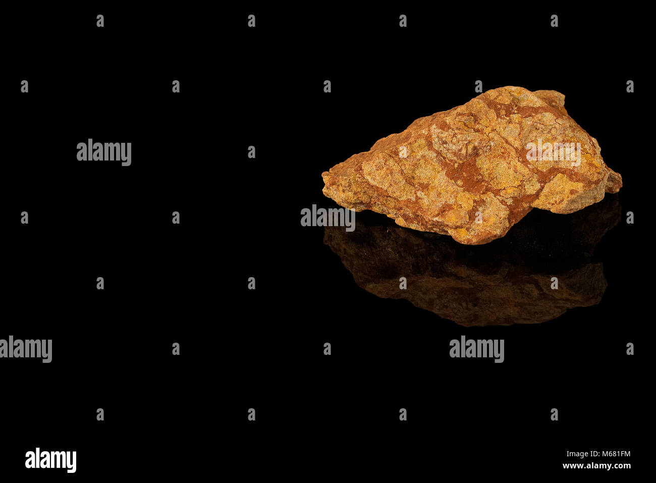 Bauxite Mining Stock Photos & Bauxite Mining Stock Images Alamy