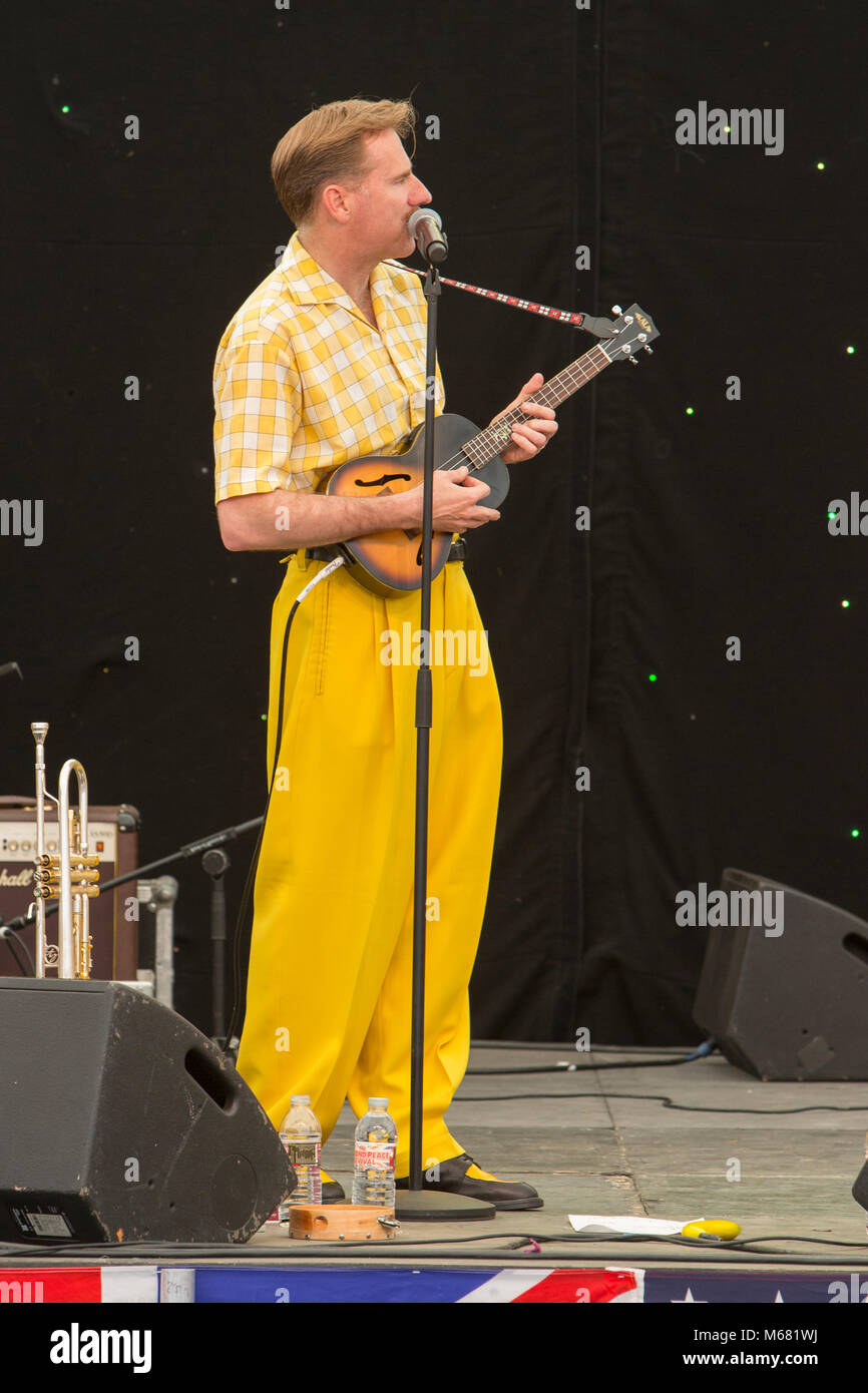 Ian Clarkson of The Jive Aces at the war and peace revival 2015 Stock Photo