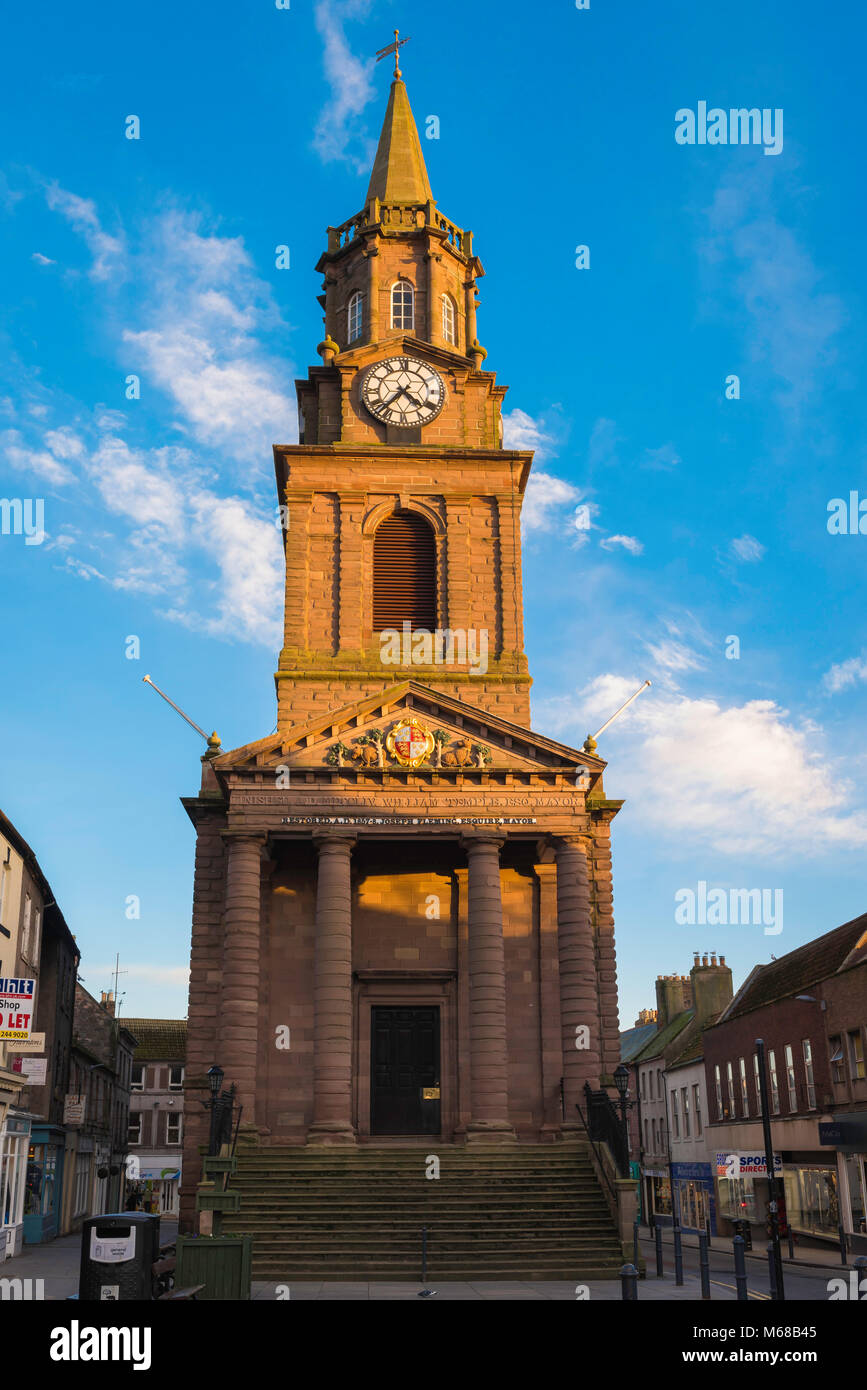 18th century town centre hi-res stock photography and images - Alamy