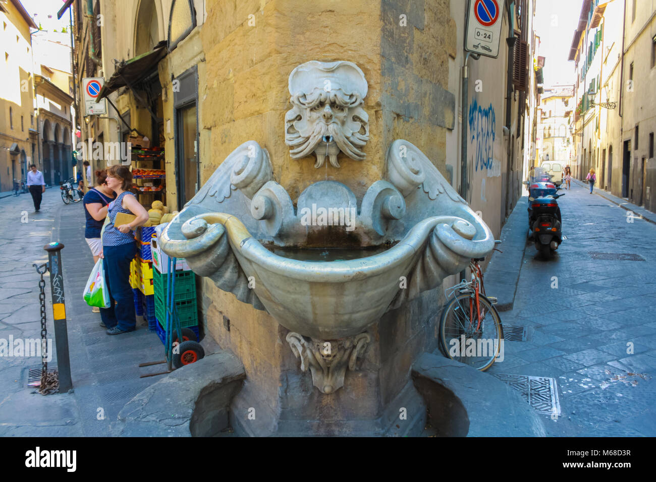 Florence, Italy - May 23, 2011: Fontana dello Sprone, one of the most famous fountains in Florence. Built in 1608 by Bernardo Buontalenti, and located Stock Photo
