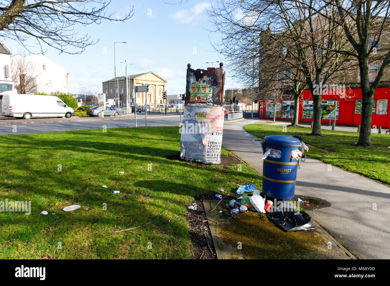 Street litter hi-res stock photography and images - Alamy