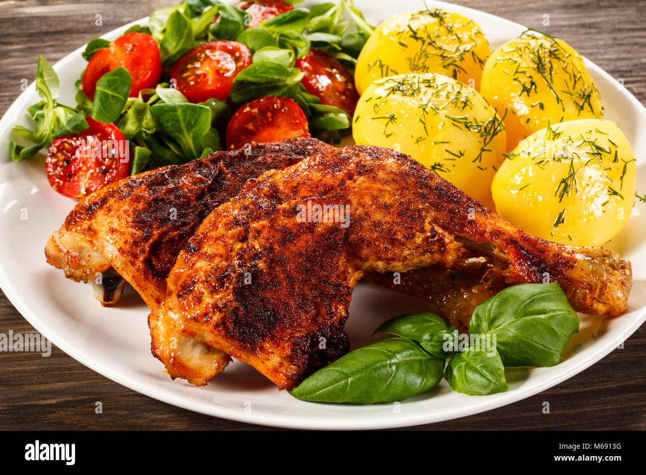 Roasted Chicken Legs Potatoes Stock Photos & Roasted Chicken Legs