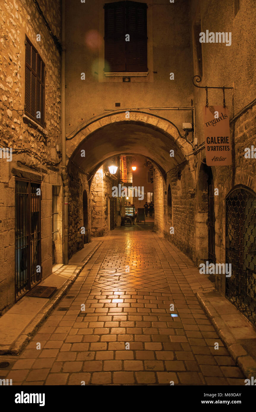 Night View Of Alley With Stone Houses In Vence A Stunning Medieval Town Completely Preserved Located In The Provence Region Southeastern France Stock Photo Alamy Night View Of Alley With Stone Houses In Vence A Stunning Medieval Town Completely Preserved Located In The Provence Region Southeastern France Stock Photo Alamy