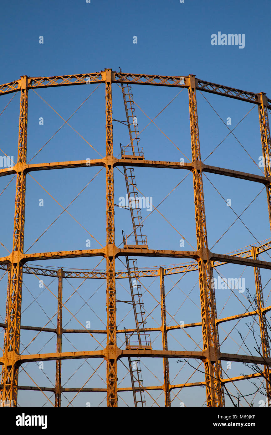 Victorian gasometers london hi-res stock photography and images - Alamy