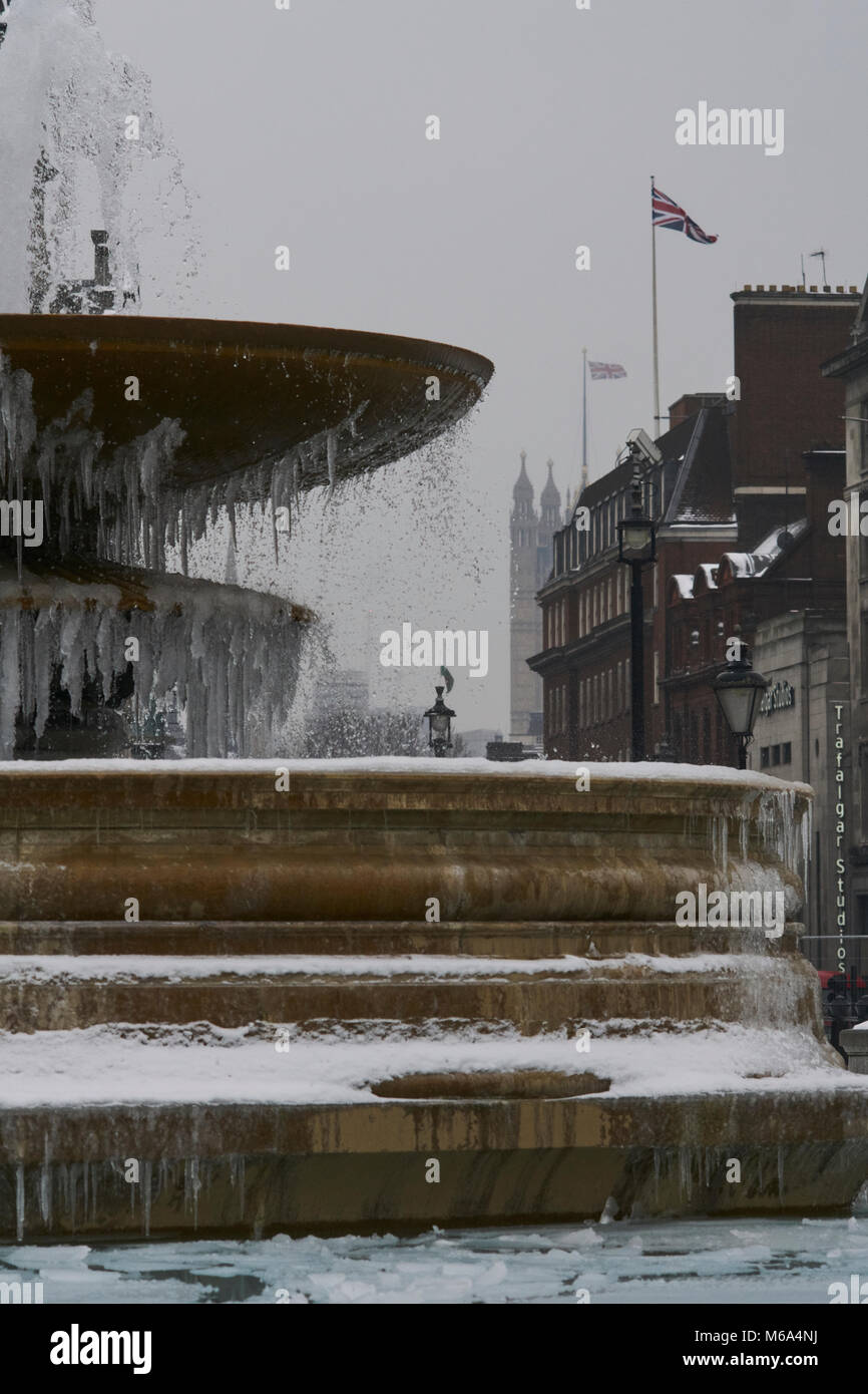 Trafalgar Square, London. 1st Mar, 2018. UK Weather: The famous fountains in London's Trafalgar Square now have icicles thanks to the "Beast from the East" Credit: Edward Webb/Alamy Live News Stock Photo