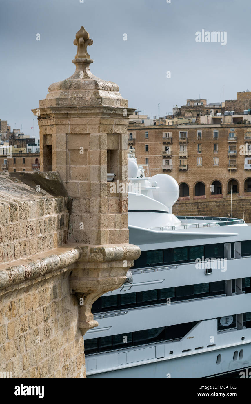 Fort Saint Angelo, Birgu Waterfront, Vittoriosa, Malta Stock Photo - Alamy