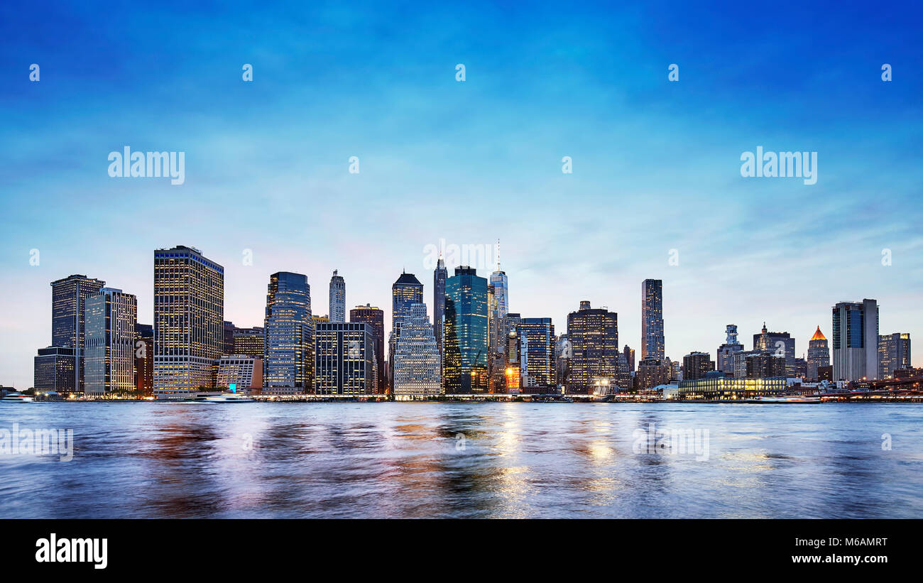Panoramic picture of the Manhattan skyline at dusk, New York City, USA. Stock Photo