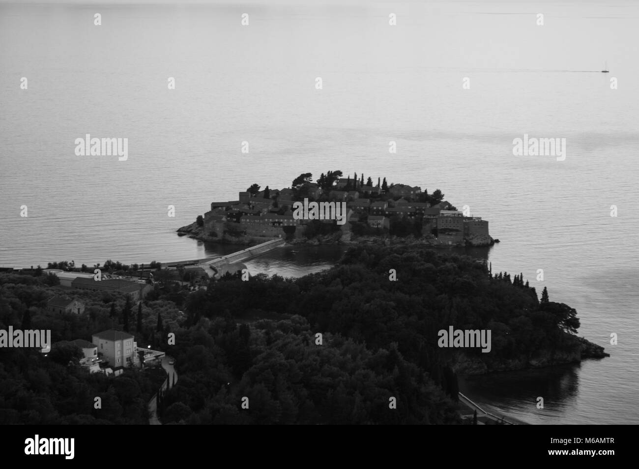 Different point of view Black and White Stock Photos & Images - Alamy