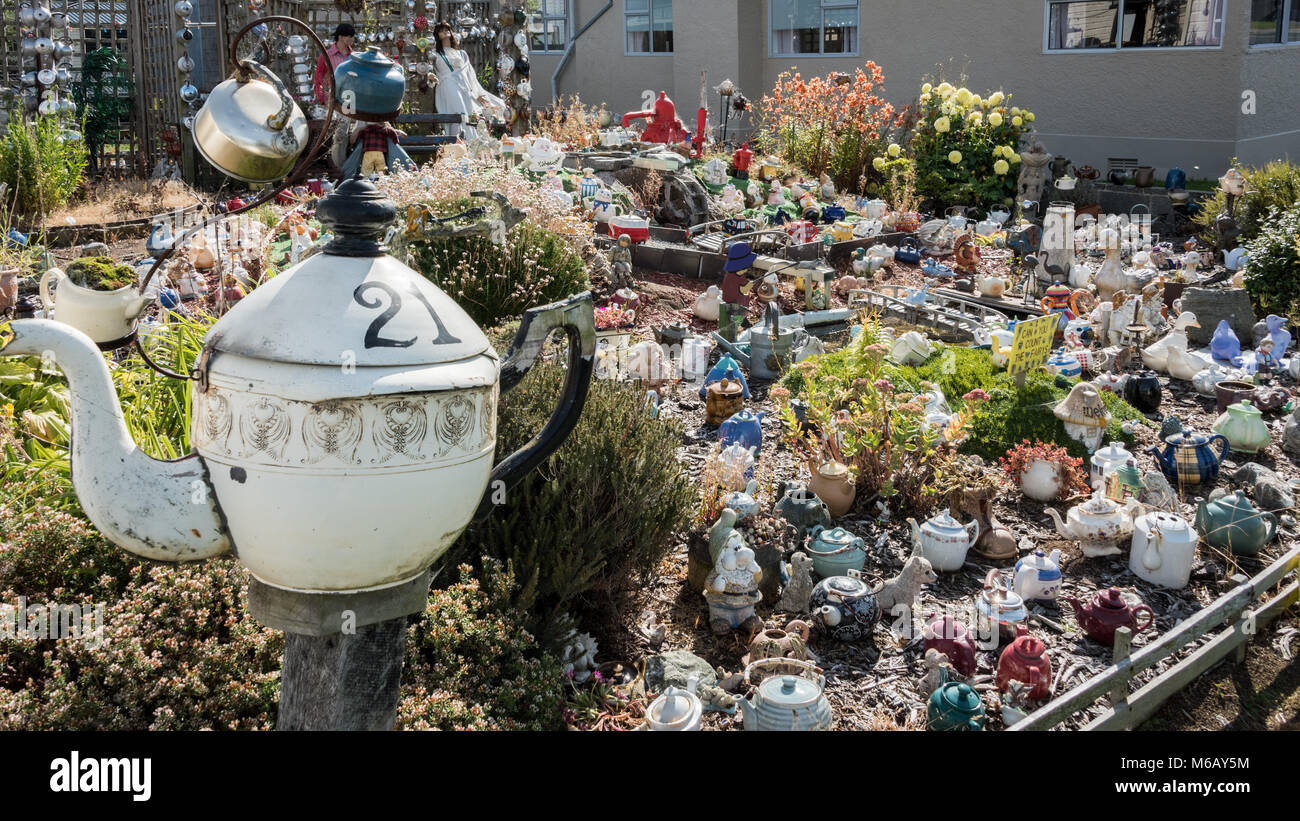Teapotland, Owaka, South Island, New Zealand Stock Photo Alamy