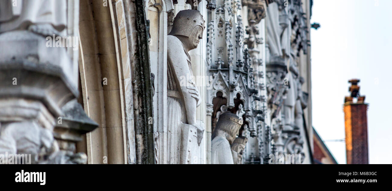 Ancient stone facade church hi-res stock photography and images - Alamy