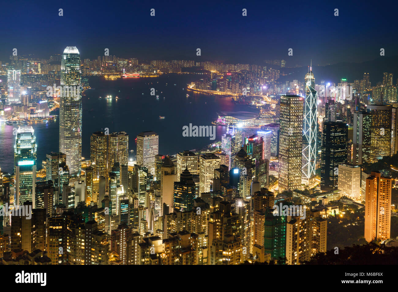 Hong Kong skyline at night viewed from Victoria Peak Stock Photo - Alamy