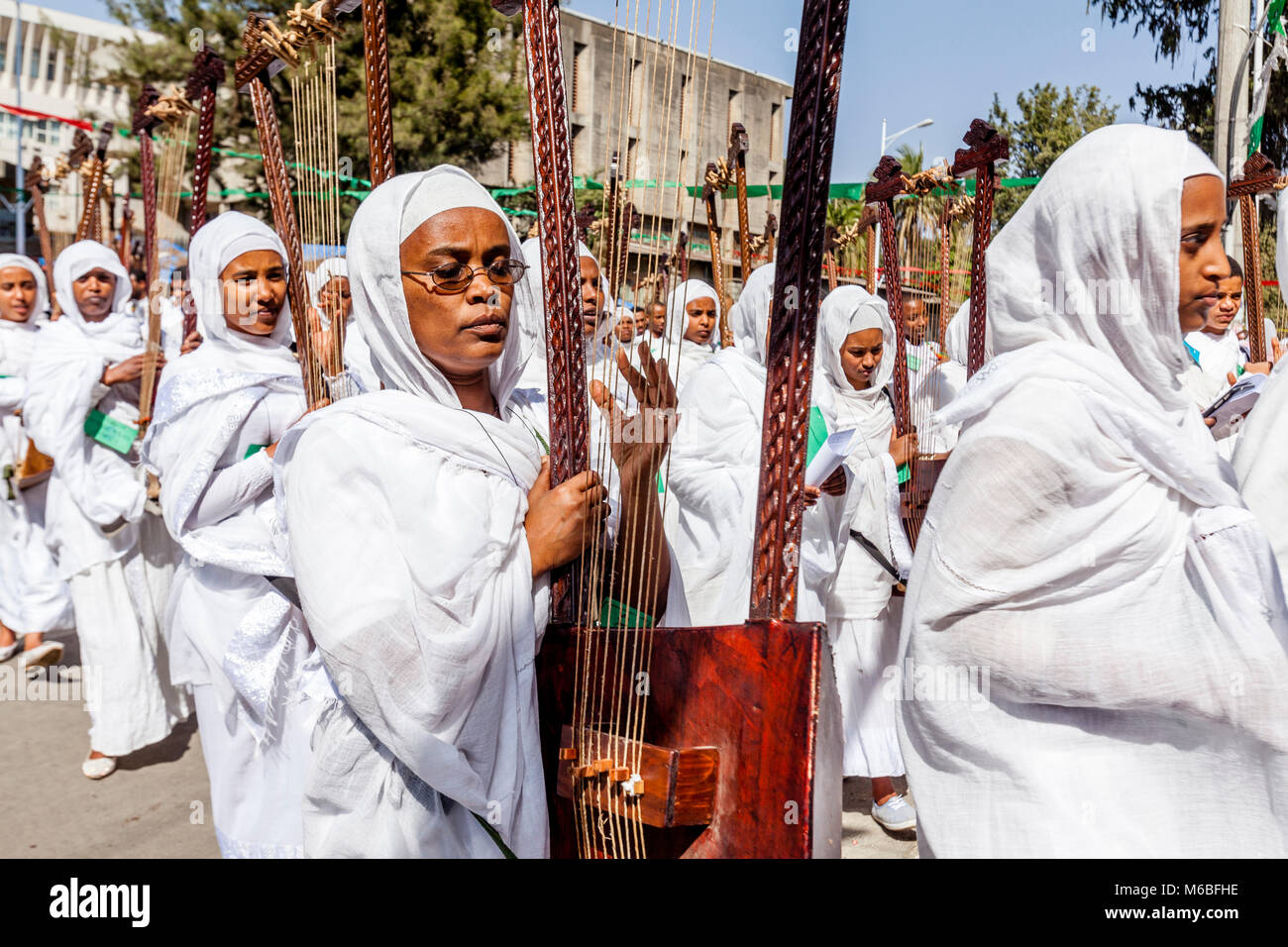 African musicians hi-res stock photography and images - Alamy