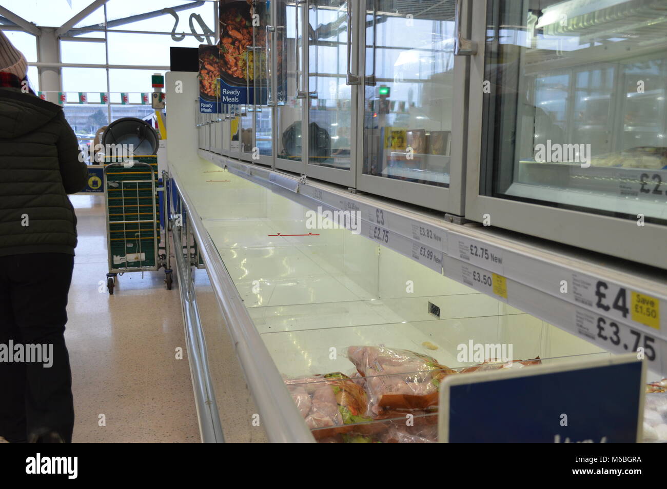 Empty shelves uk hires stock photography and images Alamy